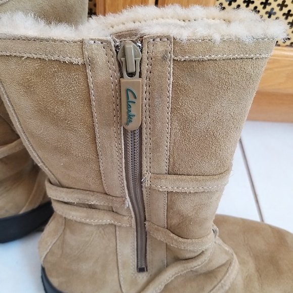 CLARKS ARTISAN COLLECTION LEATHER UPPER BOOTS SIZE 6B - Picture 3 of 13